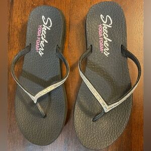 Skechers Yoga Foam Flip Flops 10